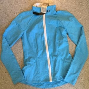 Sport jacket with zipper